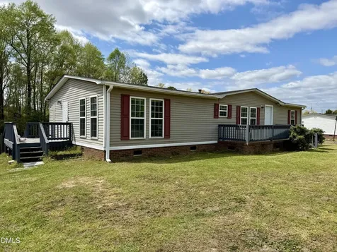 6444 Chadwick Road Elm City NC 27822