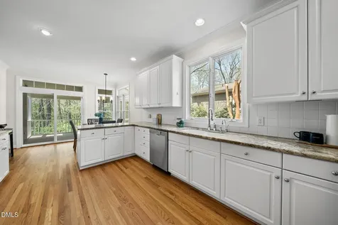 306 Helmsdale Drive Chapel Hill NC 27517