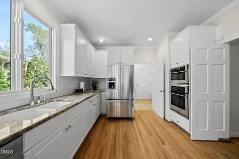 306 Helmsdale Drive Chapel Hill NC 27517