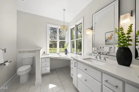 306 Helmsdale Drive Chapel Hill NC 27517