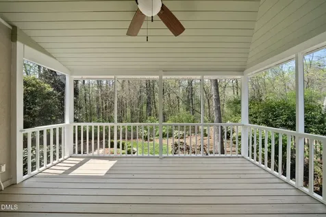306 Helmsdale Drive Chapel Hill NC 27517