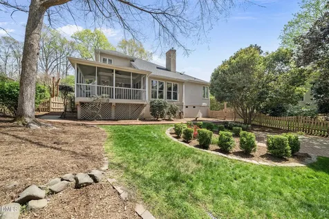 306 Helmsdale Drive Chapel Hill NC 27517