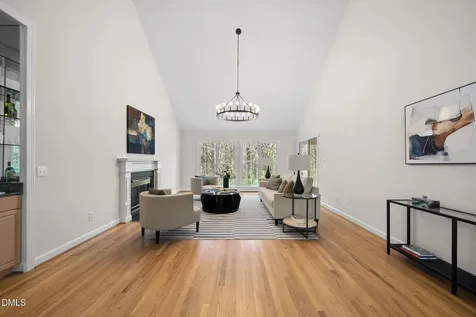 306 Helmsdale Drive Chapel Hill NC 27517