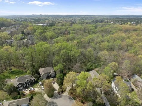 306 Helmsdale Drive Chapel Hill NC 27517