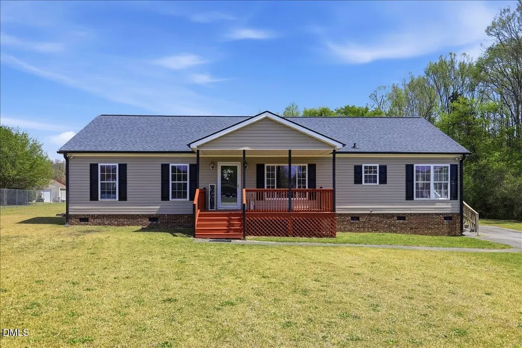 3909 La Varra Drive Clayton NC 27520