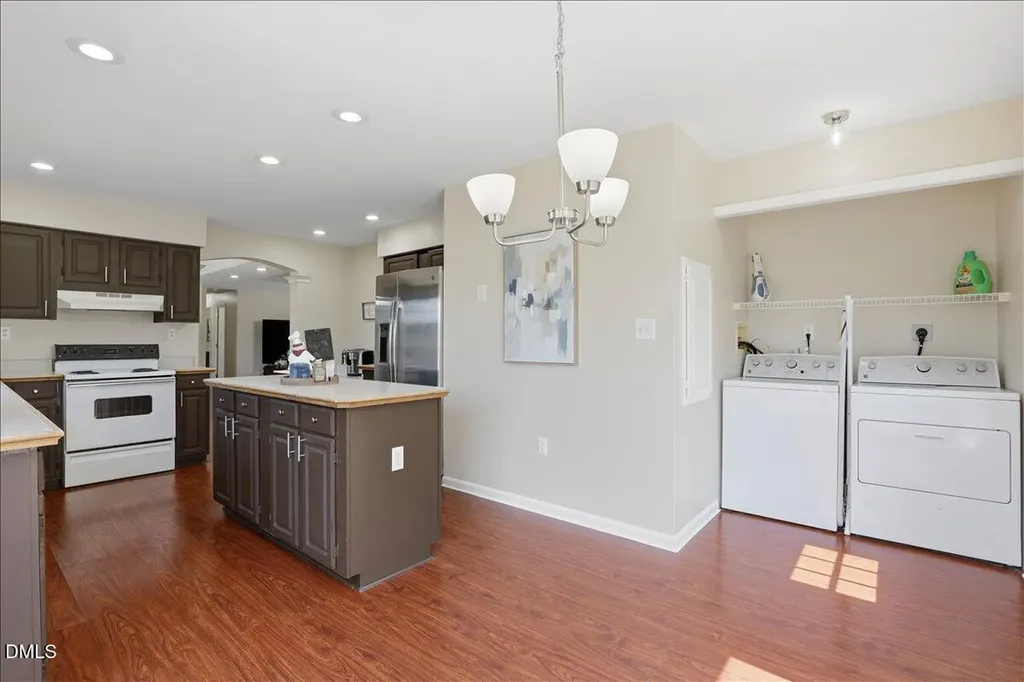 3909 La Varra Drive Clayton NC 27520