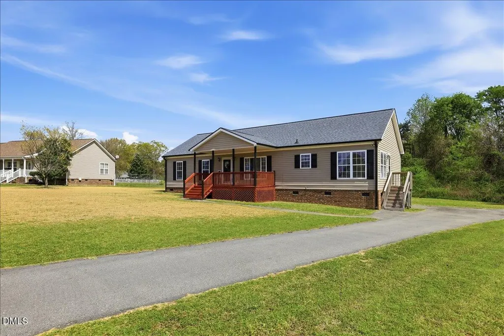 3909 La Varra Drive Clayton NC 27520