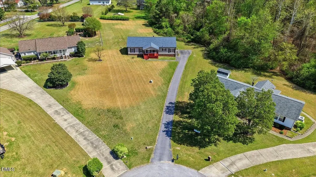 3909 La Varra Drive Clayton NC 27520