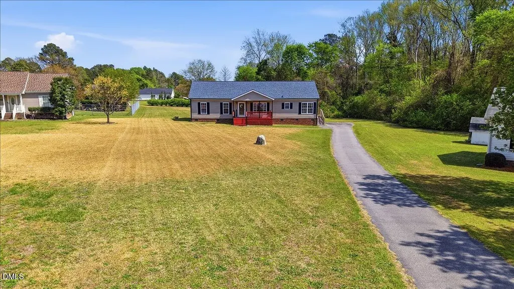 3909 La Varra Drive Clayton NC 27520