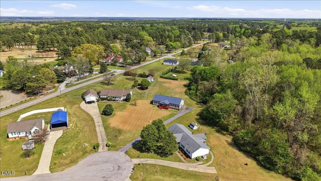 3909 La Varra Drive Clayton NC 27520