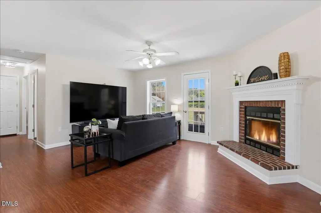 3909 La Varra Drive Clayton NC 27520