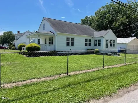 140 S Dunn Street Angier NC 27501