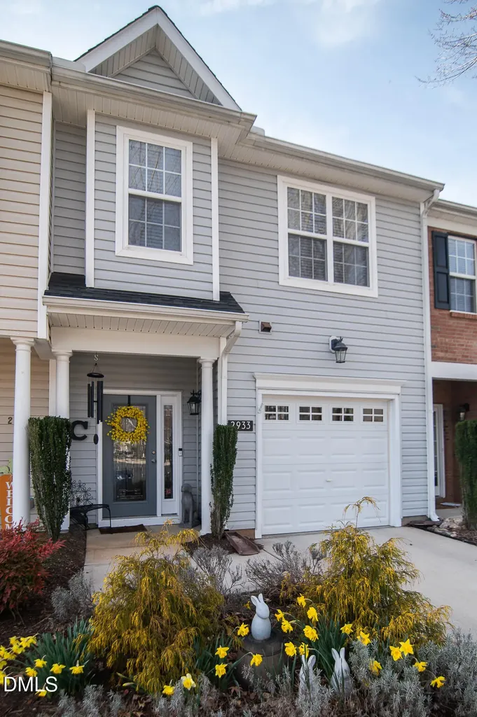 2933 Winding Waters Way Raleigh NC 27614