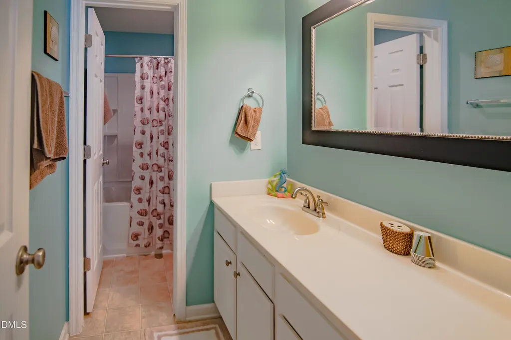 2933 Winding Waters Way Raleigh NC 27614