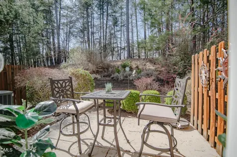 2933 Winding Waters Way Raleigh NC 27614