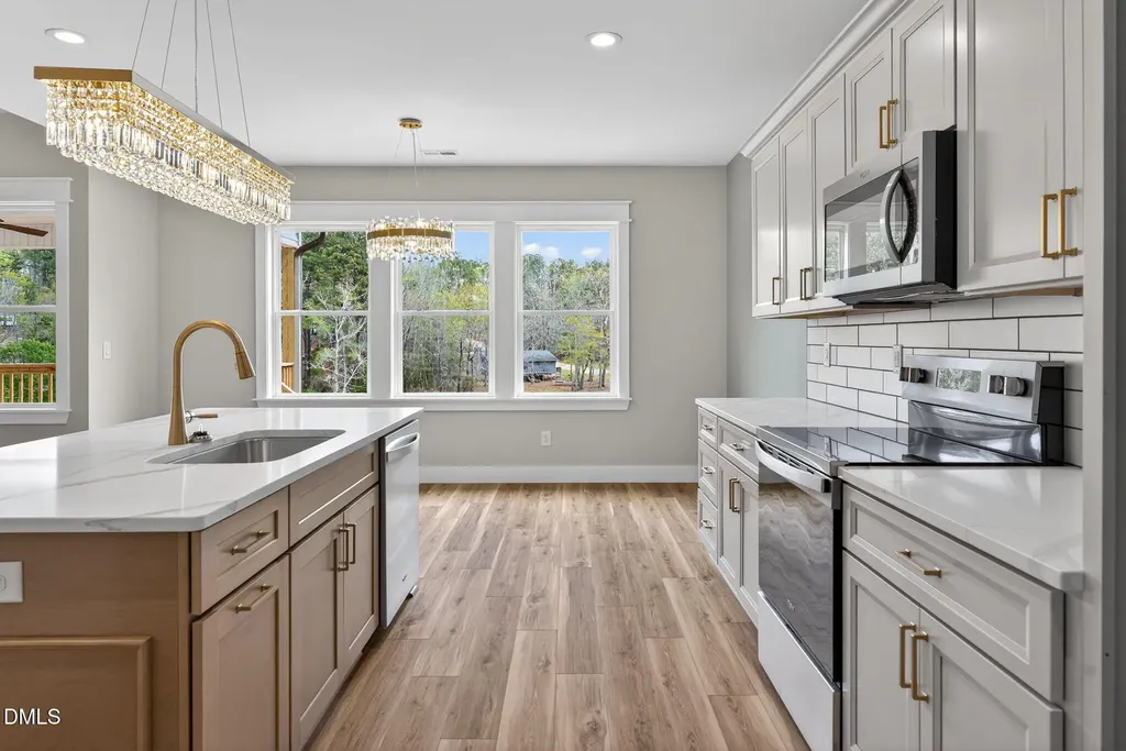 62 Ponchartrain Street Fuquay Varina NC 27526