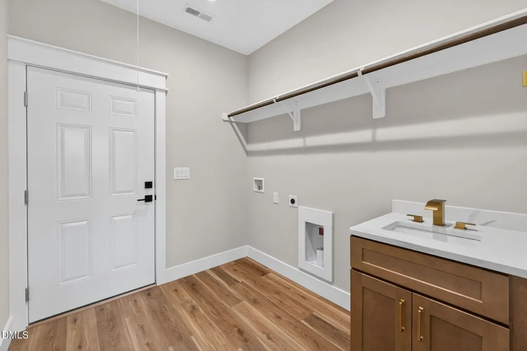 62 Ponchartrain Street Fuquay Varina NC 27526