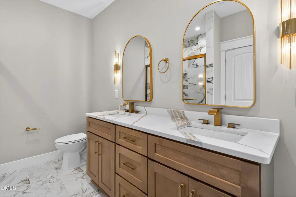 62 Ponchartrain Street Fuquay Varina NC 27526