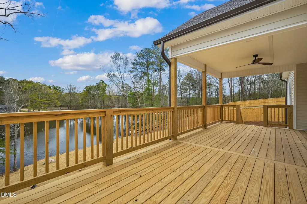 62 Ponchartrain Street Fuquay Varina NC 27526