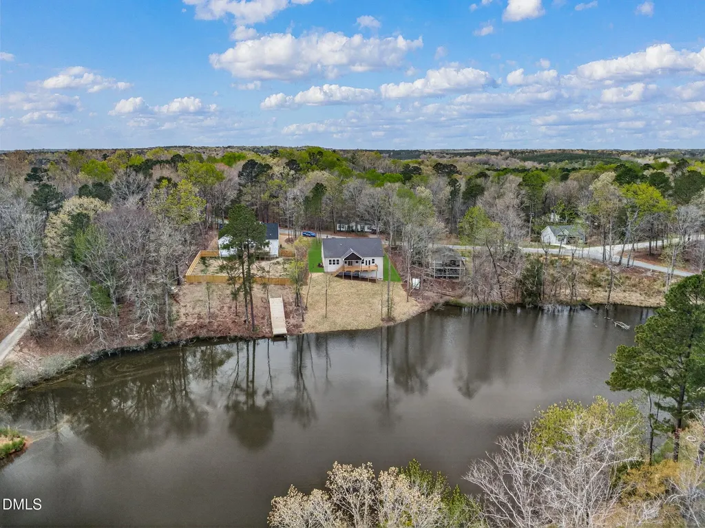 62 Ponchartrain Street Fuquay Varina NC 27526