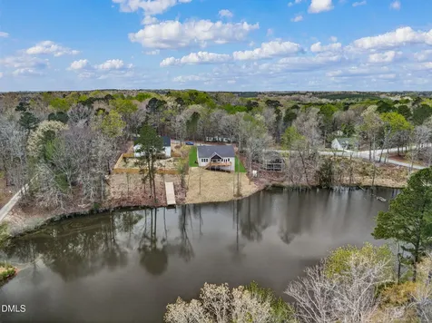 62 Ponchartrain Street Fuquay Varina NC 27526