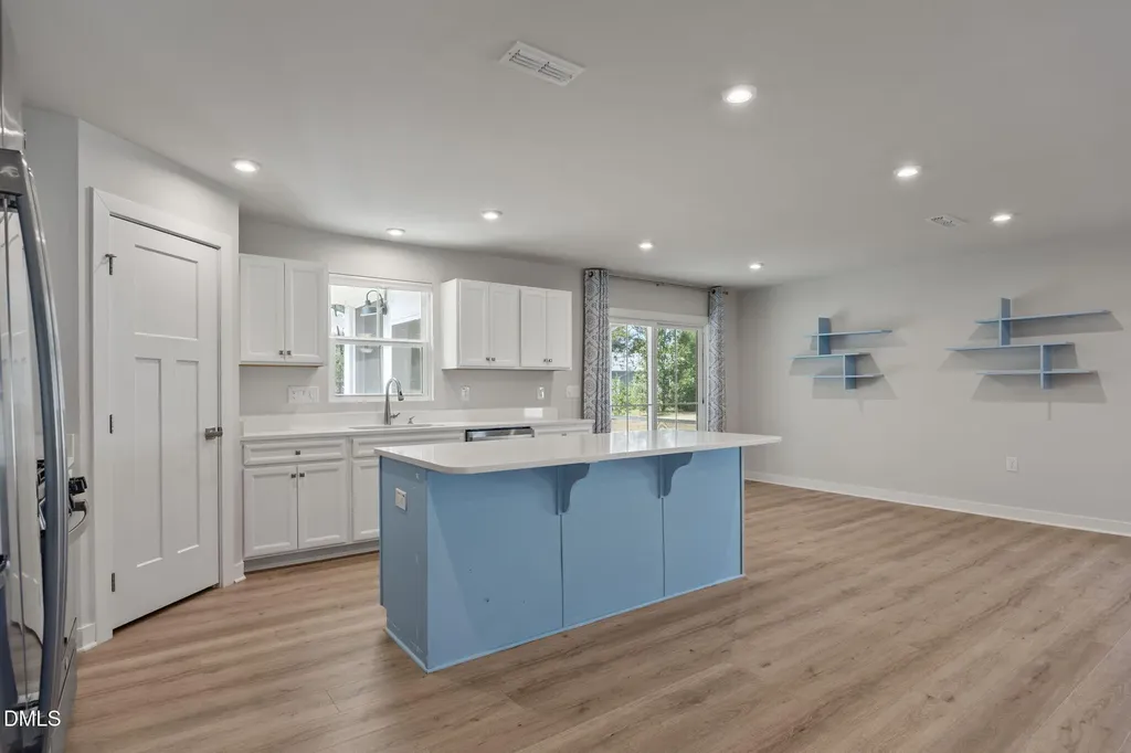 8722 Kenridge Lane Fuquay Varina NC 27526