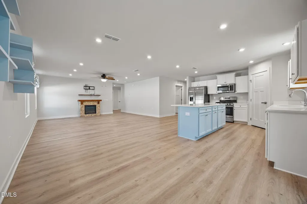 8722 Kenridge Lane Fuquay Varina NC 27526