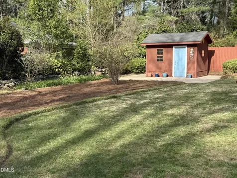 2064 Oxford Road Henderson NC 27536