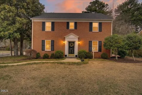 2064 Oxford Road Henderson NC 27536