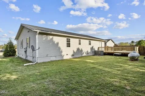 100 Bruces Lane Dunn NC 28334