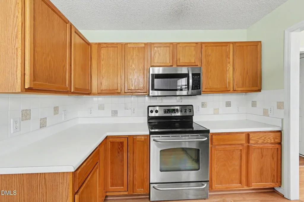127 Churchill Downs Drive Clayton NC 27520