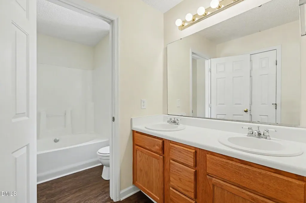 127 Churchill Downs Drive Clayton NC 27520
