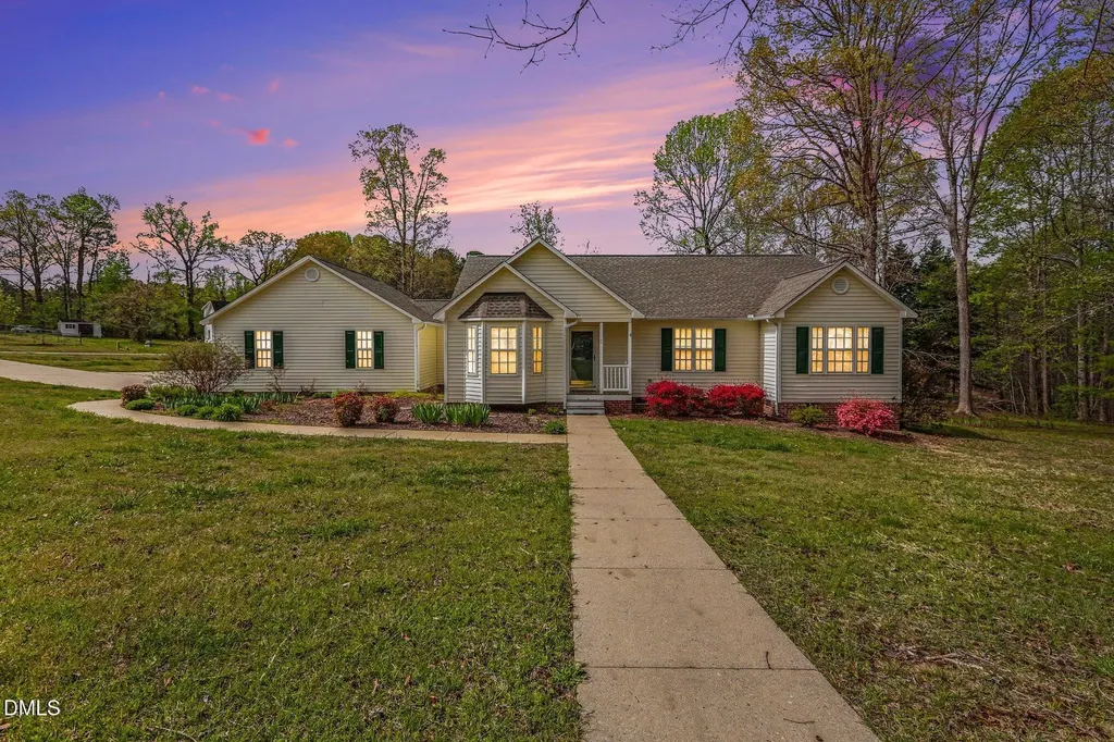 127 Churchill Downs Drive Clayton NC 27520