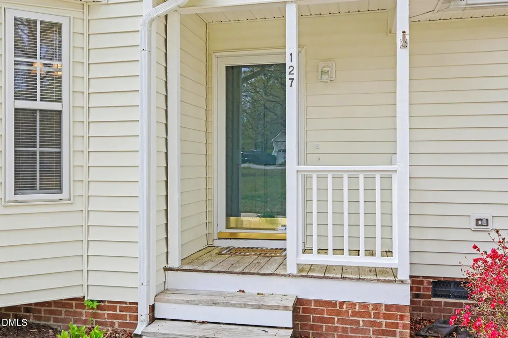 127 Churchill Downs Drive Clayton NC 27520