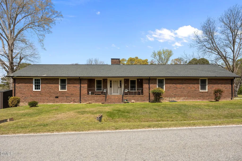 750 Greenleaf Road Angier NC 27501