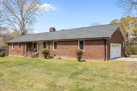 750 Greenleaf Road Angier NC 27501