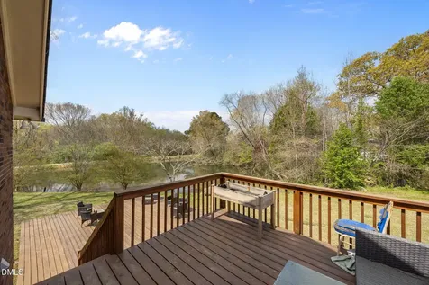 750 Greenleaf Road Angier NC 27501