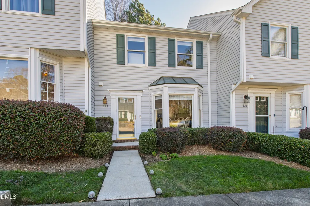 119 S Mclean Court Cary NC 27513
