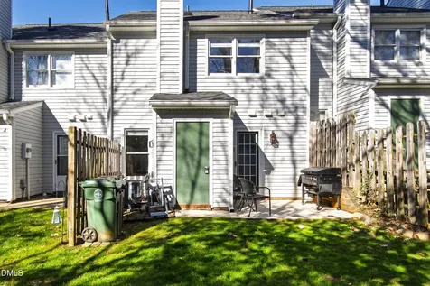 119 S Mclean Court Cary NC 27513
