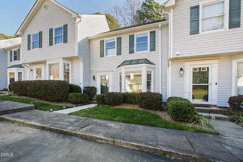 119 S Mclean Court Cary NC 27513