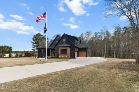 4908 Hidden Pasture Way Zebulon NC 27597