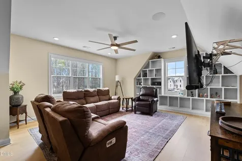 4908 Hidden Pasture Way Zebulon NC 27597