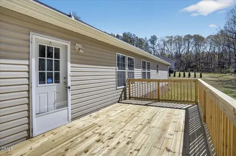 98 W Beverly Lane Henderson NC 27537