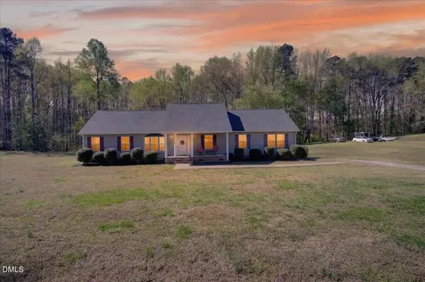 98 W Beverly Lane Henderson NC 27537
