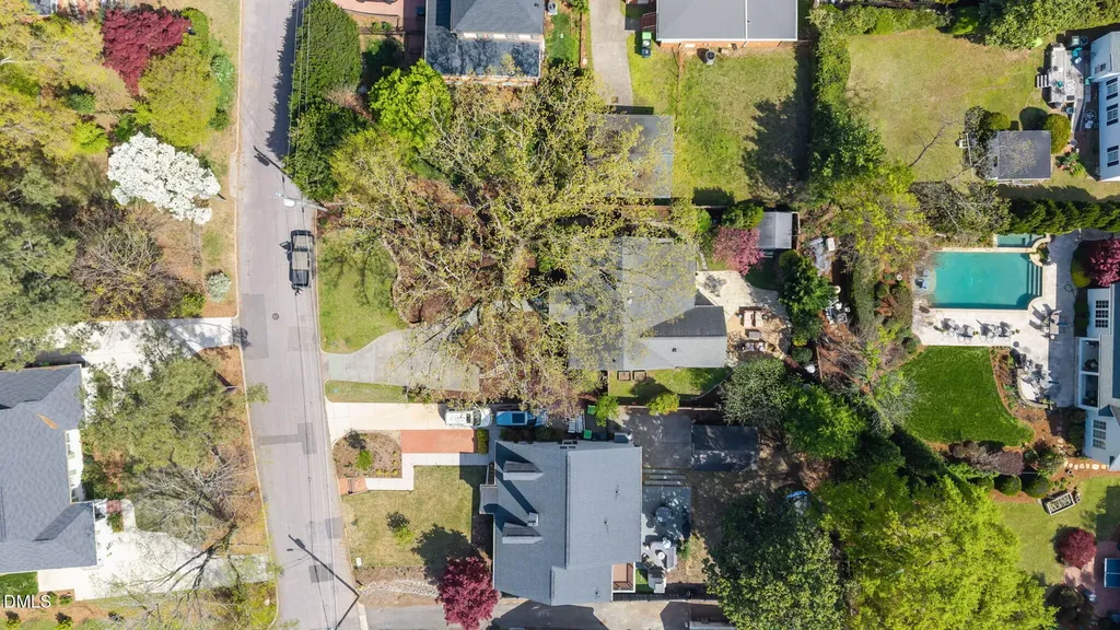 1802 Pineview Street Raleigh NC 27608