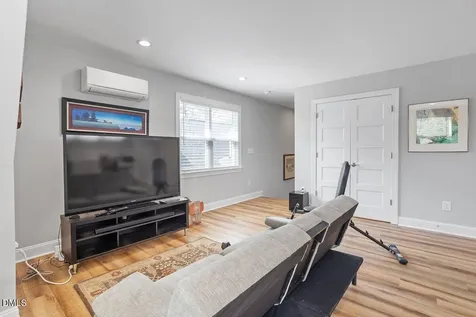 403 1/2 Carolina Avenue Raleigh NC 27606