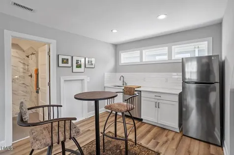 403 1/2 Carolina Avenue Raleigh NC 27606