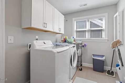 403 1/2 Carolina Avenue Raleigh NC 27606