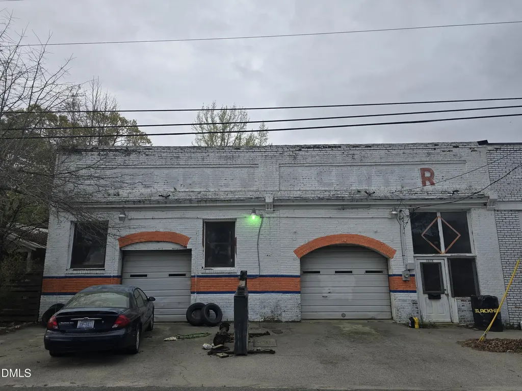 6121 Main Street Bailey NC 27807