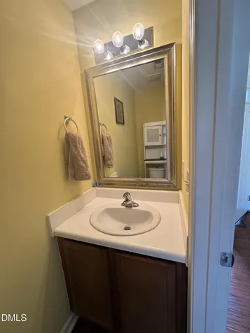 7728 Oliver Park Drive Whitsett NC 27377